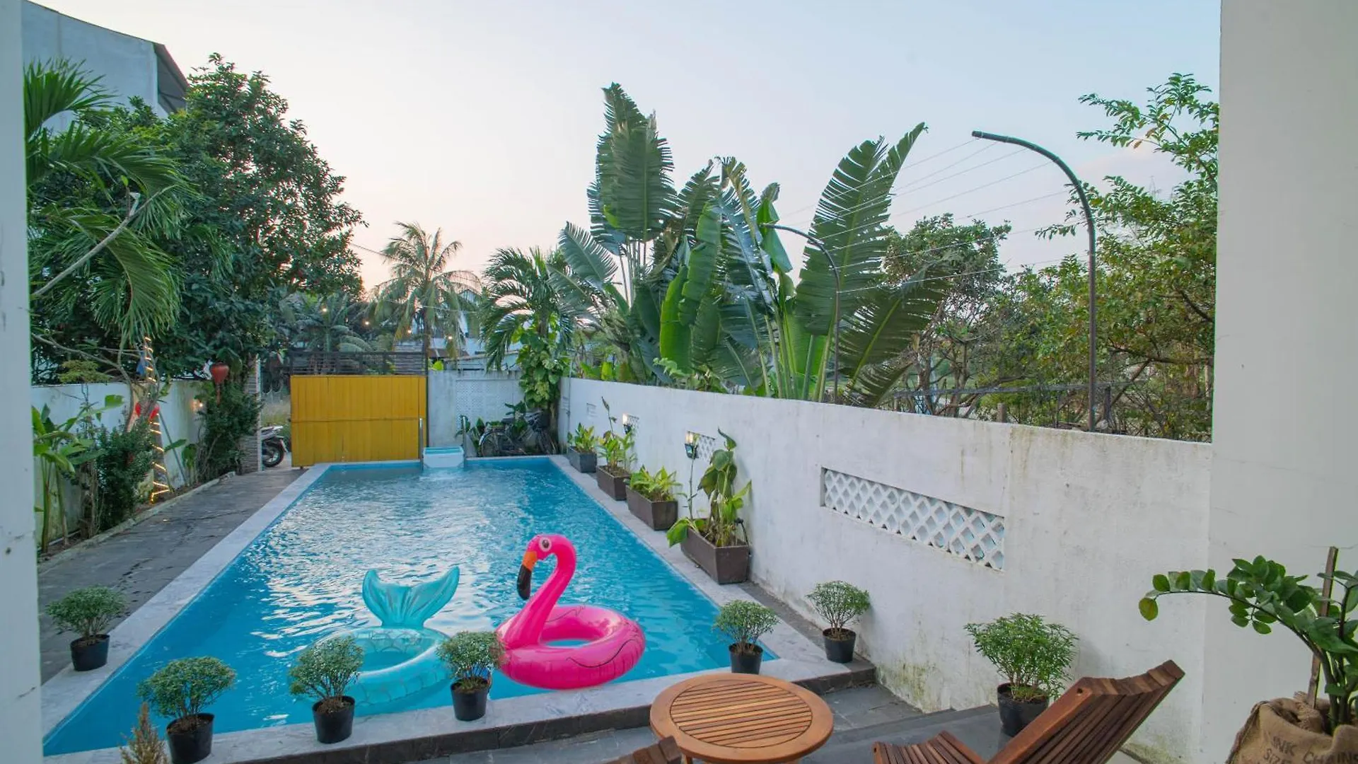 아파트 Romitto Riverside In Hoi An Pool Villa